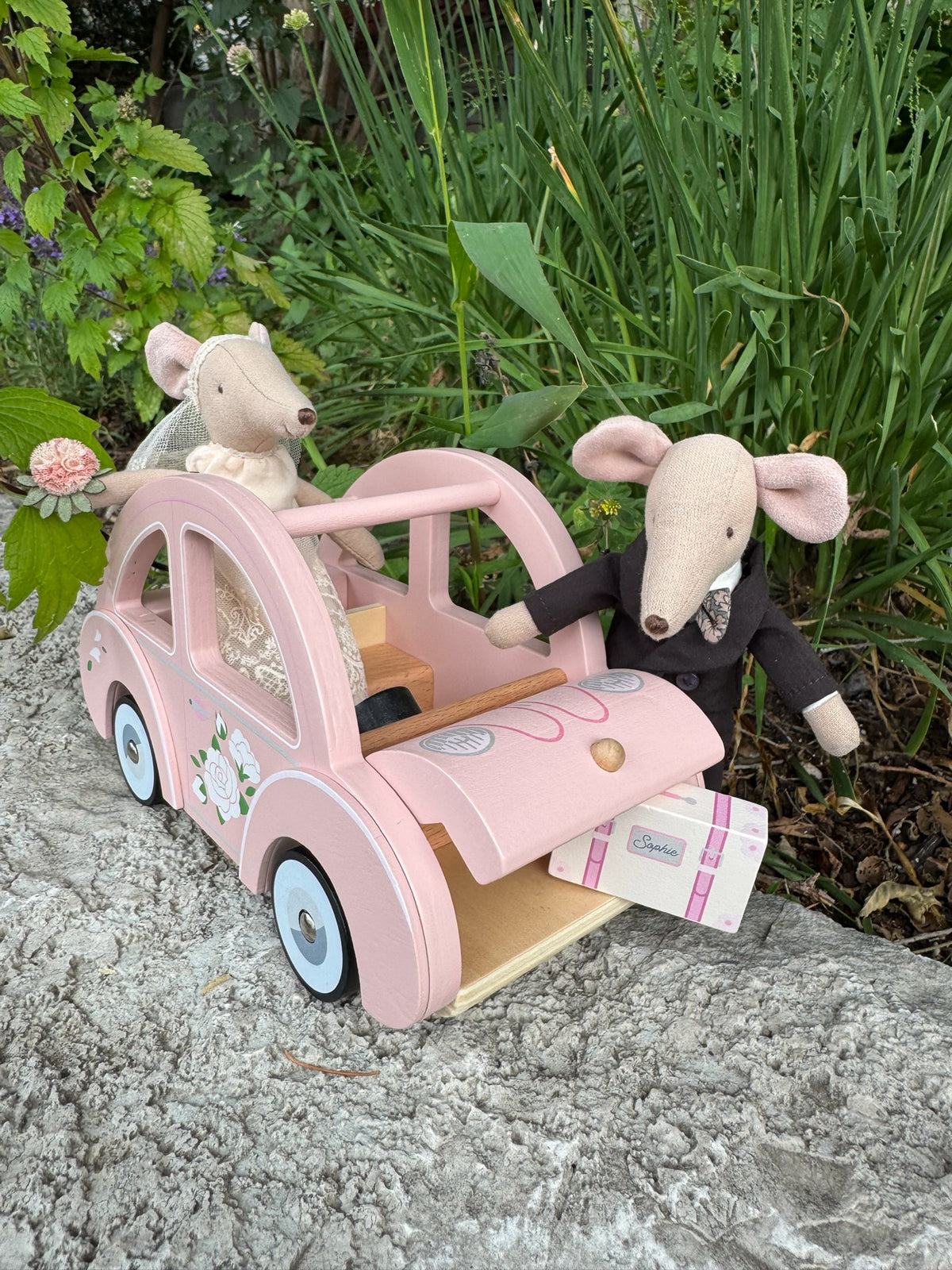 Wedding Mice Couple in Box - Mum & Dad